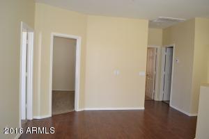 1035 E Julian Dr, Gilbert, AZ 85295 photo 8
