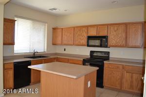 1035 E Julian Dr, Gilbert, AZ 85295 photo 6