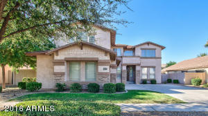 4637 E Ironhorse Rd, Gilbert, AZ 85297 photo 2