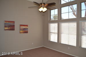 8936 E Capri Ave, Mesa, AZ 85208 photo 2