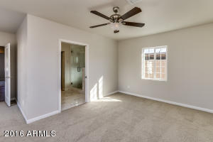 3535 E Piccadilly Rd, Phoenix, AZ 85018 photo 16