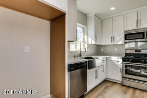 3535 E Piccadilly Rd, Phoenix, AZ 85018 photo 10