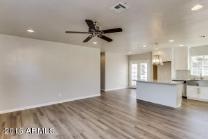 3535 E Piccadilly Rd, Phoenix, AZ 85018 photo 7