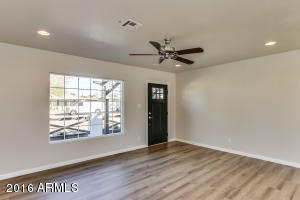 3535 E Piccadilly Rd, Phoenix, AZ 85018 photo 8