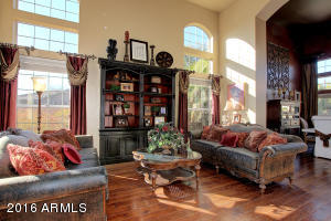 2552 E Drake St, Gilbert, AZ 85234 photo 5