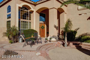2552 E Drake St, Gilbert, AZ 85234 photo 4