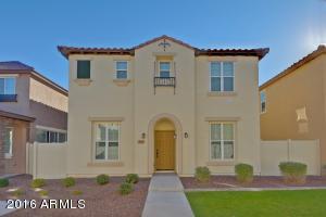 892 S Brewer Dr, Gilbert, AZ 85296 photo 1