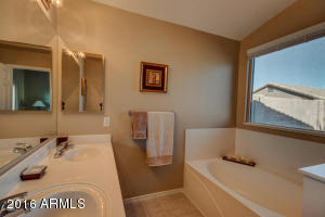 6054 E Roland St, Mesa, AZ 85215 photo 9