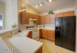 4167 E Pecan Rd, Phoenix, AZ 85040 photo 5