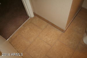 902 E Beth Dr, Phoenix, AZ 85042 photo 3