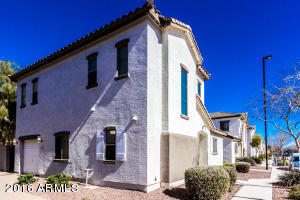 4624 E Laurel Ct, Gilbert, AZ 85234 photo 2