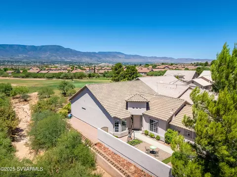 985 S Golf View Dr, Cornville, AZ 86325