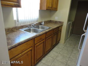 2714 E Amelia Ave, Phoenix, AZ 85016 photo 6