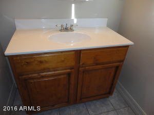2714 E Amelia Ave, Phoenix, AZ 85016 photo 12