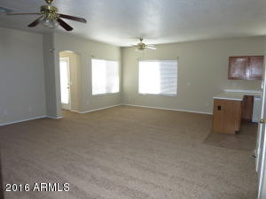 6735 E Northridge St, Mesa, AZ 85215 photo 4