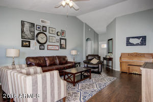 1468 E Tremaine Ave, Gilbert, AZ 85234 photo 4
