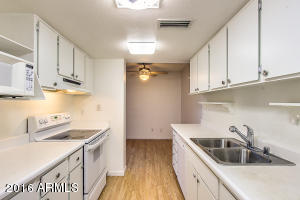 1027 E Redfield Rd, Tempe, AZ 85283 photo 9