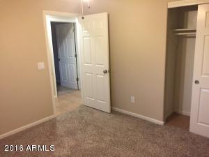 2523 E Chipman Rd, Phoenix, AZ 85040 photo 8