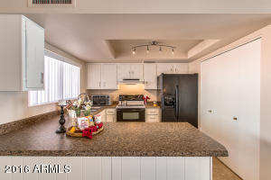 3918 E Aster Dr, Phoenix, AZ 85032 photo 8