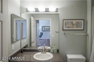 911 E Camelback Rd #1030, Phoenix, AZ 85014 photo 12