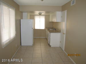 6837 W Devonshire Ave, Phoenix, AZ 85033 photo 5