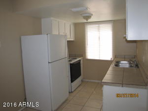 6837 W Devonshire Ave, Phoenix, AZ 85033 photo 3