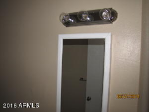 6837 W Devonshire Ave, Phoenix, AZ 85033 photo 14
