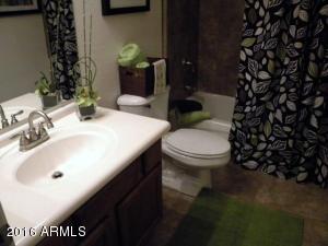 3805 Earll Dr #4, Phoenix, AZ 85018 photo 8