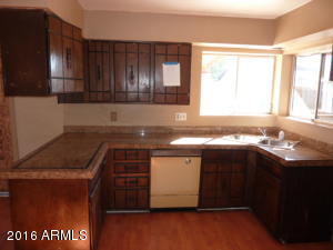 1729 E South Mountain Ave, Phoenix, AZ 85042 photo 9