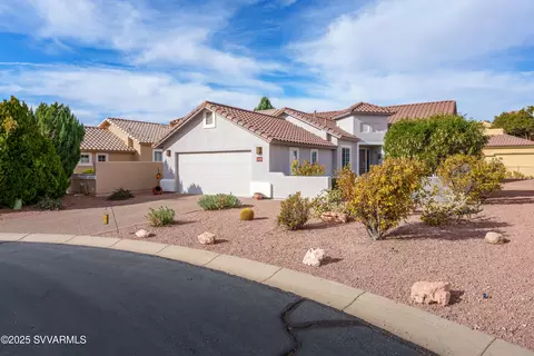680 S Golf View Dr, Cornville, AZ 86325