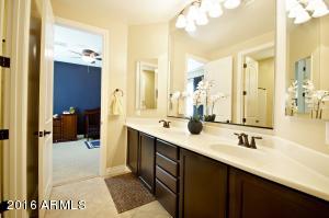 2926 E Blue Sage Rd, Gilbert, AZ 85297 photo 23