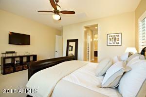 2926 E Blue Sage Rd, Gilbert, AZ 85297 photo 15