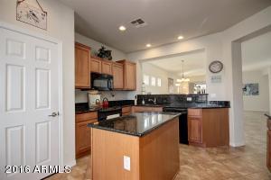 10947 E Sylvan Ave, Mesa, AZ 85212 photo 6