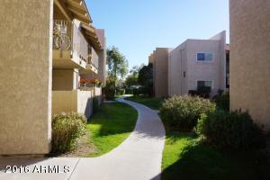 5525 E Thomas Rd #B5, Phoenix, AZ 85018 photo 2
