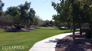 2543 E Del Rio Ct, Gilbert, AZ 85295 photo 4