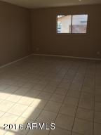 1314 E Pecan Rd, Phoenix, AZ 85040 photo 3