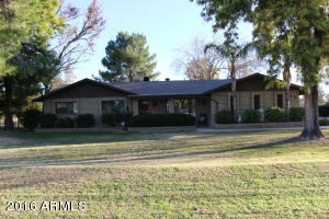943 E Melody Dr, Gilbert, AZ 85234 photo 1
