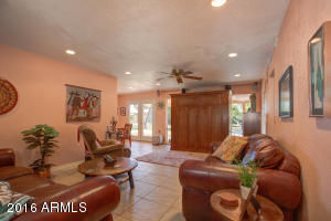 1025 El Freda Rd, Tempe, AZ 85284 photo 22