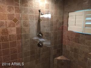 630 E Winter Dr, Phoenix, AZ 85020 photo 17