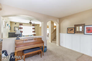 4223 E Gail Dr, Gilbert, AZ 85296 photo 3