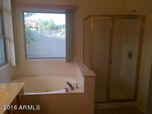 1246 E Captain Dreyfus Ave, Phoenix, AZ 85022 photo 9