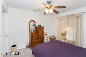 125 Echo Ln, Phoenix, AZ 85020 photo 11