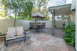 125 Echo Ln, Phoenix, AZ 85020 photo 21