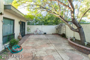 125 Echo Ln, Phoenix, AZ 85020 photo 19
