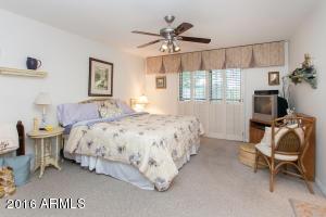 125 Echo Ln, Phoenix, AZ 85020 photo 16