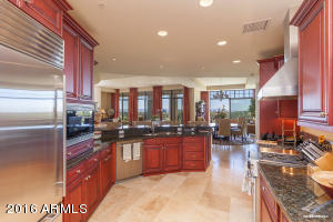 8 Biltmore Est #321, Phoenix, AZ 85016 photo 7