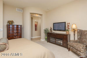 8 Biltmore Est #321, Phoenix, AZ 85016 photo 10