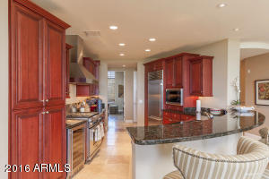 8 Biltmore Est #321, Phoenix, AZ 85016 photo 6