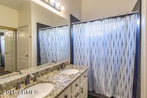 2318 E Catclaw St, Gilbert, AZ 85296 photo 25