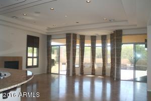22015 N 36th St, Phoenix, AZ 85050 photo 2